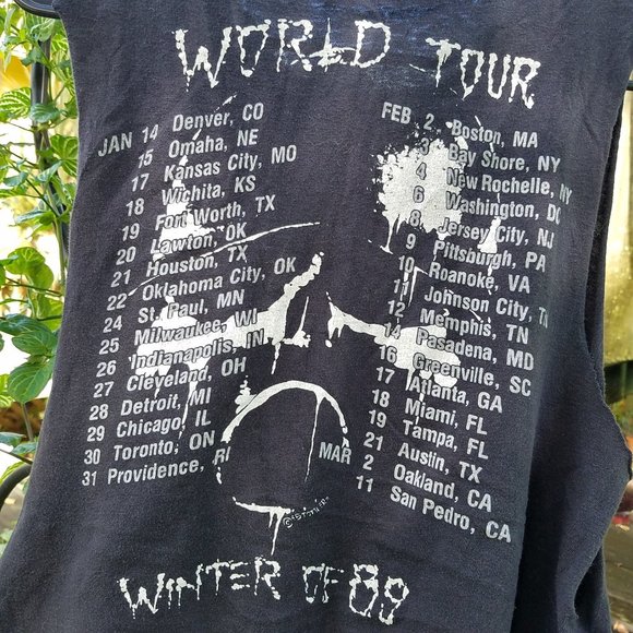 🎸Vintage 1989 Sacred Reich Concert Tee - American Intervention Tour 1989 (L)🎸 - Picture 4 of 5